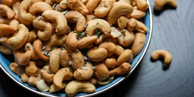 10 Alasan Kacang Mete dapat Membantu Menurunkan Berat Badan dengan Mudah