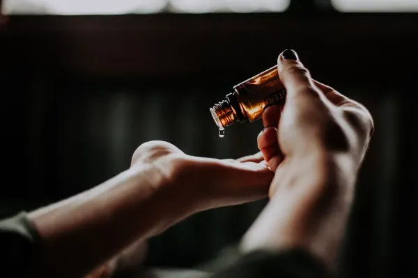 Cara Merawat Kulit Tangan Agar Tampak Cantik dan Muda